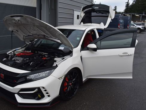 Used 2021 Honda Civic Type R image 23