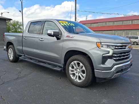 Used 2023 Chevrolet Silverado 1500 LTZ AWD/4WD image 1