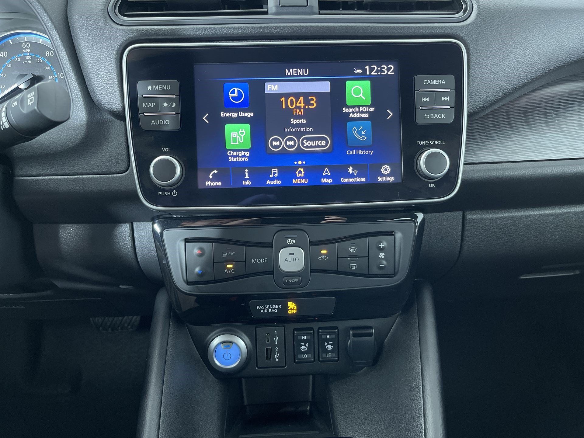 Certified 2025 Nissan Leaf SV Plus FWD image 18