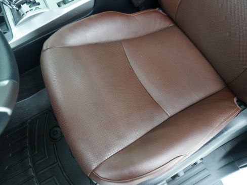 Used 2021 Toyota 4Runner Limited RWD image 13