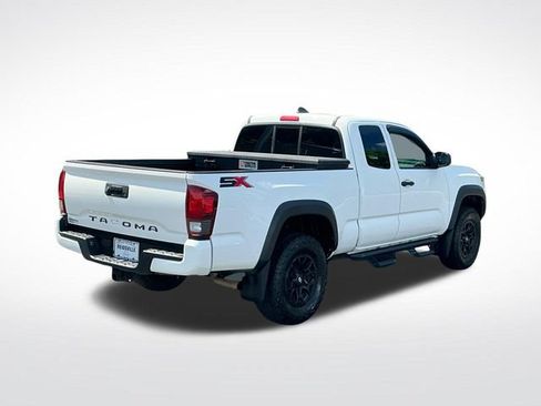 Used 2022 Toyota Tacoma SR w/ SX Package RWD image 7