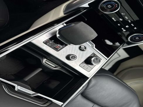 Certified 2023 Land Rover Range Rover SE AWD/4WD image 26