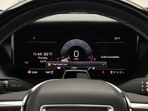 New 2026 GMC Acadia Denali Ultimate w/ LPO, Floor Liner Package AWD/4WD image 24