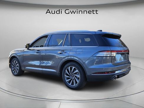 Used 2025 Lincoln Aviator 2WD w/ Equipment Group 101A image 4