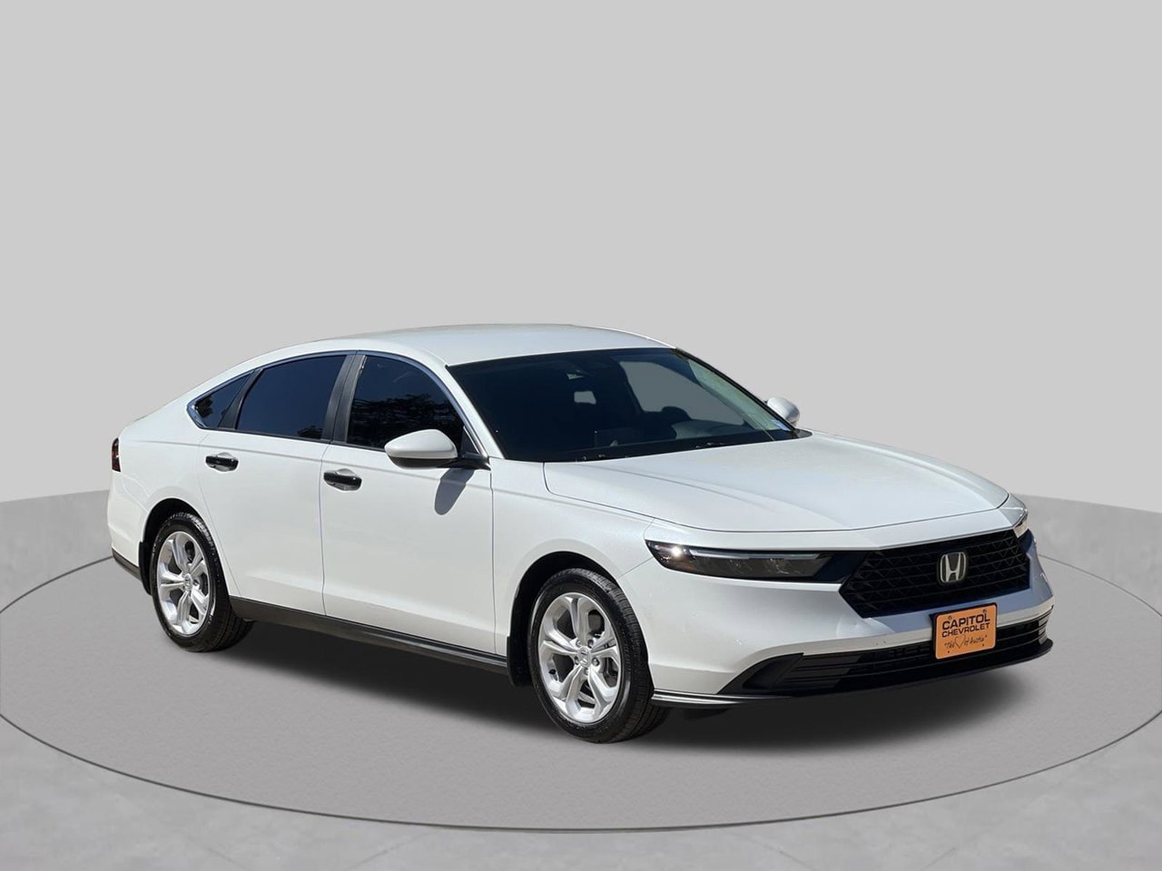 Used 2025 Honda Accord LX image 7