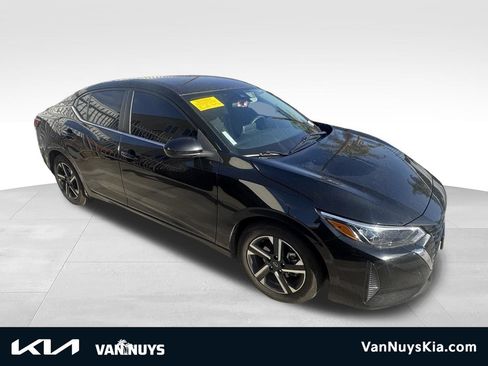 Used 2024 Nissan Sentra SV FWD image 1