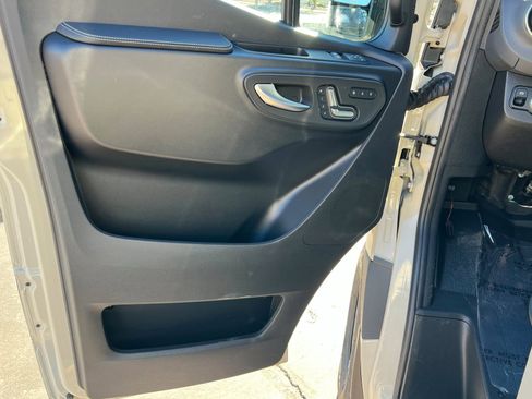 New 2025 Mercedes-Benz Sprinter 2500 image 14