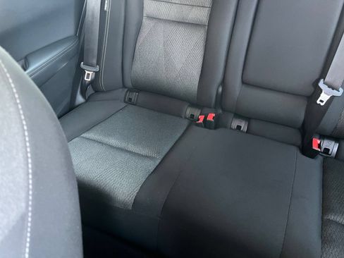 Used 2025 Nissan Rogue SV FWD image 36