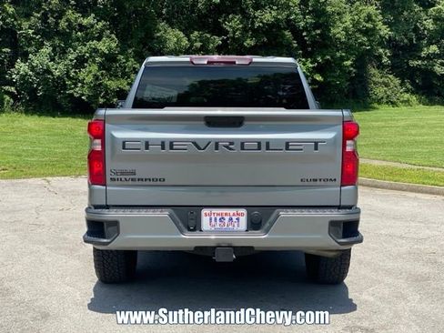 Used 2024 Chevrolet Silverado 1500 Custom w/ Turbomax Blackout Package AWD/4WD image 6