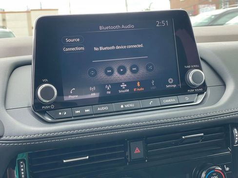 Certified 2021 Nissan Rogue SV w/ Premium Package AWD/4WD image 19
