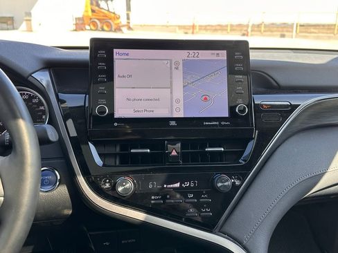 Used 2023 Toyota Camry XLE w/ Navigation Package image 33
