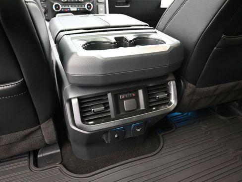 Used 2022 Ford F150 Platinum w/ Equipment Group 701A High image 21