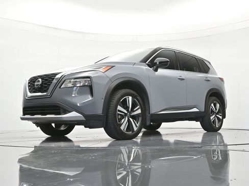 Used 2022 Nissan Rogue Platinum w/ Head-Up Display Package FWD image 36