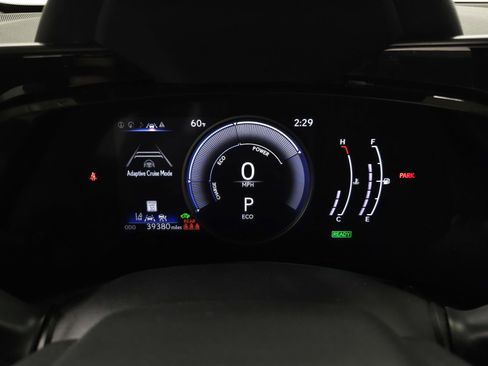 Used 2022 Lexus NX 350h Premium image 17