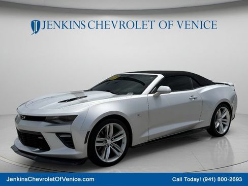 Used 2017 Chevrolet Camaro SS RWD image 11