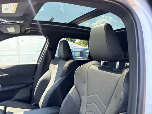 Used 2025 BMW X1 M35i image 16