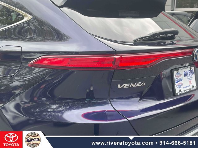 Certified 2020 Toyota RAV4 XLE w/ Convenience Package AWD/4WD image 11