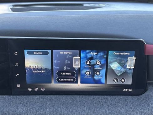 New 2026 Nissan Kicks S image 16