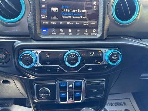 Used 2023 Jeep Wrangler Unlimited w/ 8.4" Radio Group AWD/4WD image 23