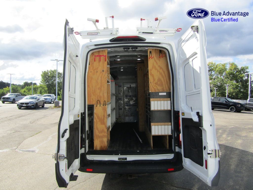 Used 2018 Ford Transit 250 148 High Roof Extended RWD image 4