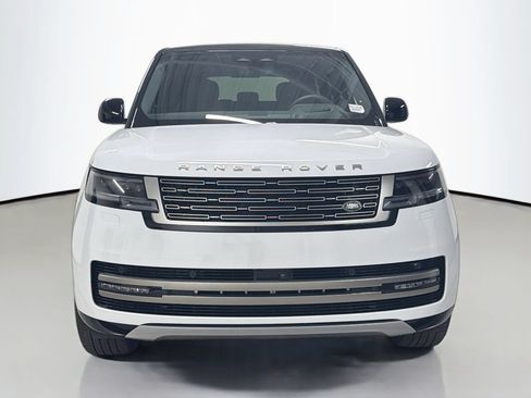 Used 2025 Land Rover Range Rover SE AWD/4WD image 6