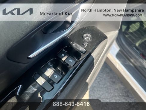 Used 2024 Hyundai Tucson Limited AWD/4WD image 12
