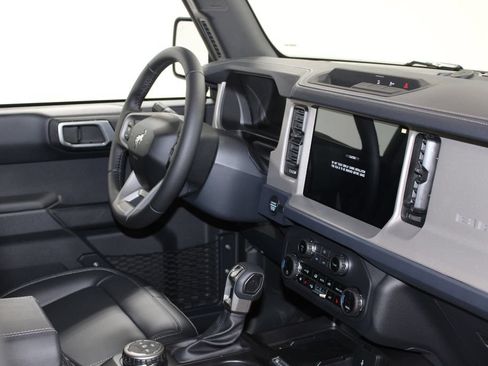 New 2026 Ford Bronco Outer Banks AWD/4WD image 31