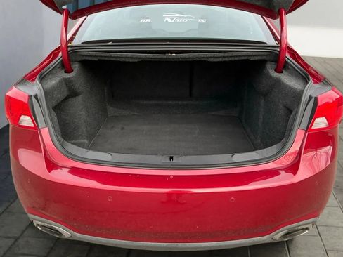 Used 2019 Chevrolet Impala Premier w/ Premier Convenience Package image 20