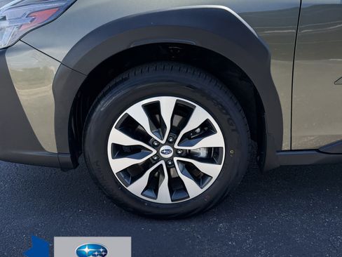 Used 2023 Subaru Outback Touring XT AWD/4WD image 33