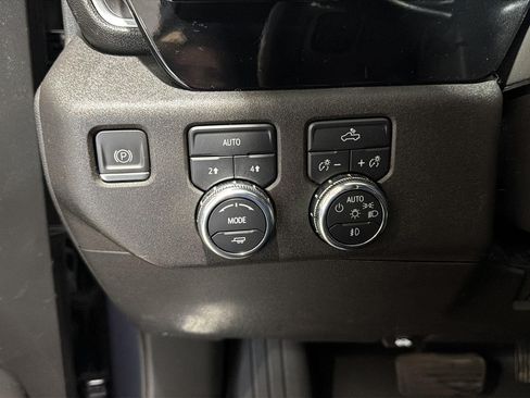Used 2023 GMC Sierra 1500 Elevation AWD/4WD image 17