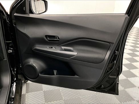 New 2025 Nissan Kicks Play S FWD image 63