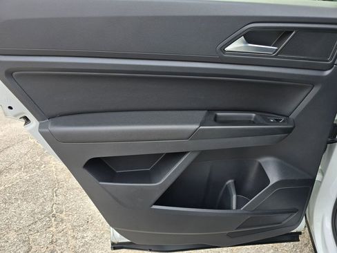 Used 2020 Volkswagen Atlas Cross Sport SE image 47