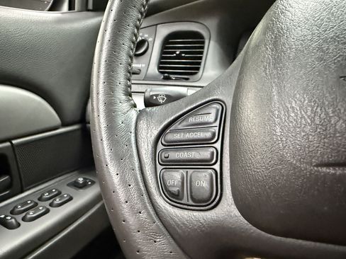 Used 2003 Mercury Marauder RWD image 13