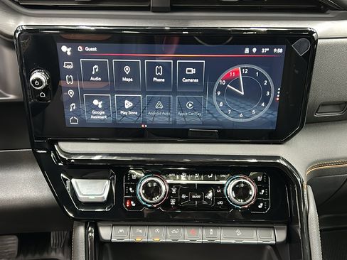 Used 2025 GMC Sierra 1500 AT4 w/ AT4 Premium Package image 21