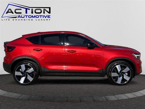 Used 2024 Volvo C40 P8 Recharge Ultimate w/ Protection Package Premier image 9
