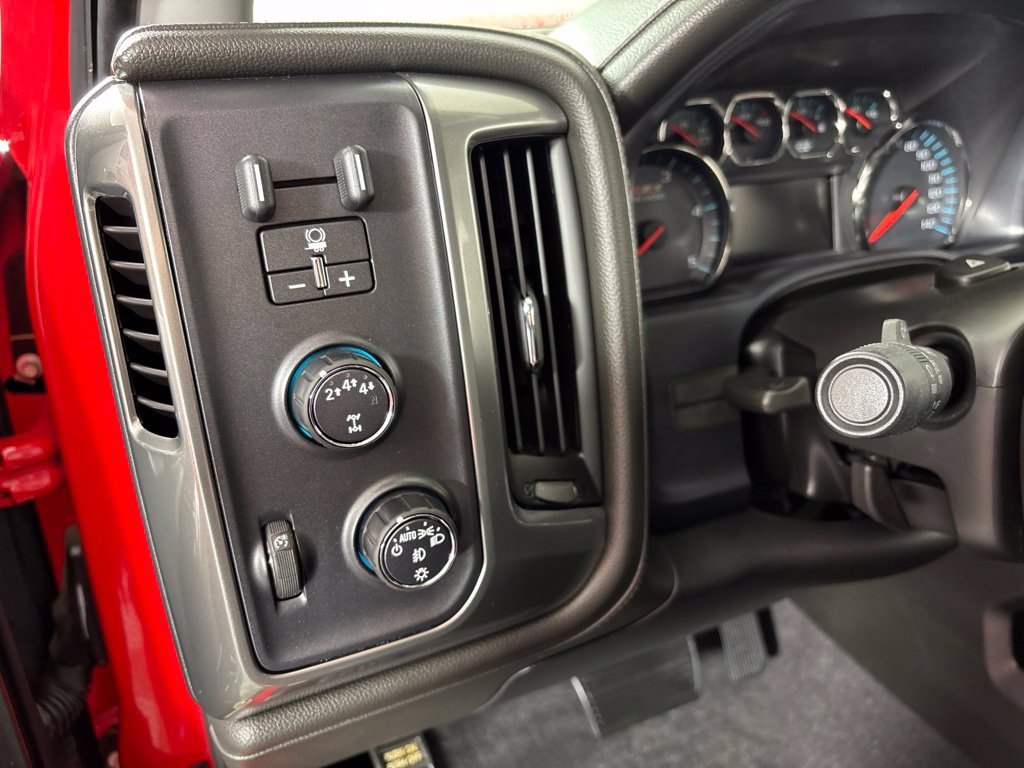 Used 2019 Chevrolet Silverado 2500 LTZ w/ Duramax Plus Package AWD/4WD image 33