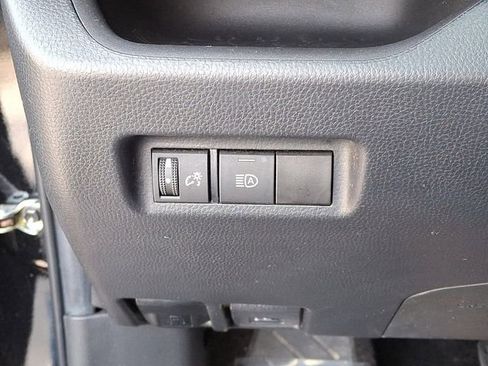 Used 2023 Toyota RAV4 LE image 24