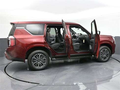 New 2025 Nissan Armada SL w/ Captain's Chari Seat Package image 46