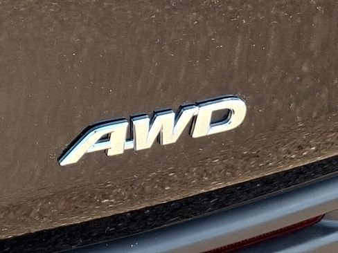 Certified 2023 Toyota Sienna XLE image 36