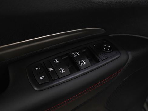 Used 2014 Dodge Durango R/T w/ Technology Group image 23