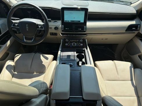 Used 2021 Lincoln Navigator L Reserve w/ Luxury Package AWD/4WD image 27