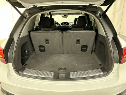Used 2020 Acura MDX SH-AWD image 23