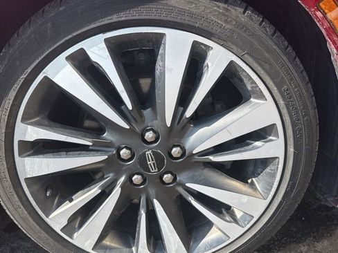 Used 2019 Lincoln MKZ Reserve image 3