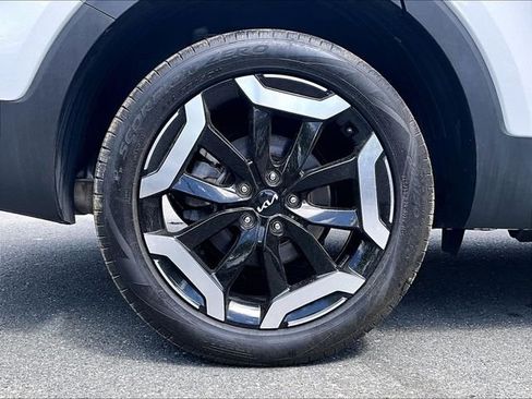 Used 2023 Kia Telluride S AWD/4WD image 9