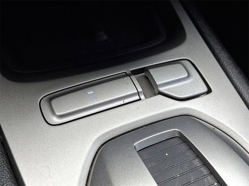 Certified 2015 Chevrolet Camaro LT image 22