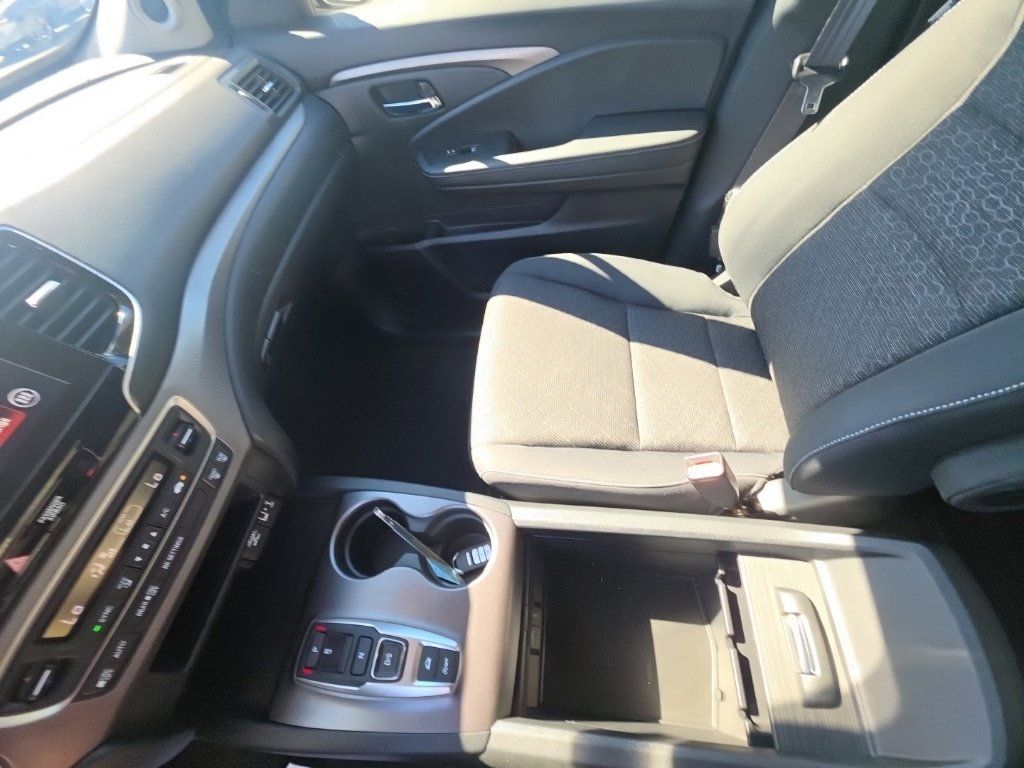 Certified 2023 Honda Ridgeline Sport image 25