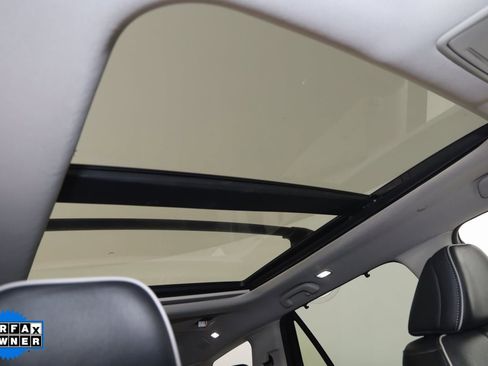 Used 2023 Honda Pilot Elite image 11