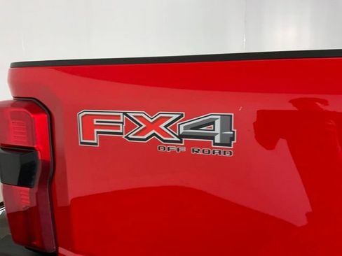 Used 2023 Ford F350 XLT w/ XLT Premium Package AWD/4WD image 14