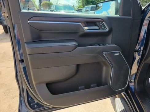 Used 2023 GMC Sierra 1500 SLT w/ SLT Premium Package AWD/4WD image 15