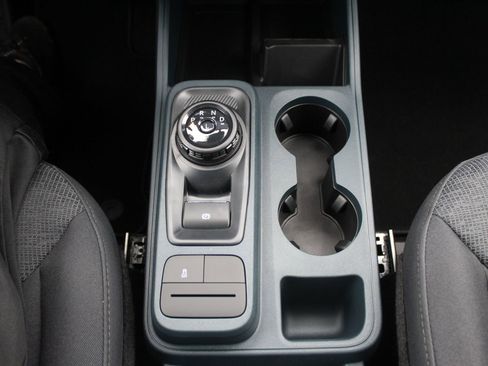 New 2026 Ford Maverick XL AWD/4WD image 32